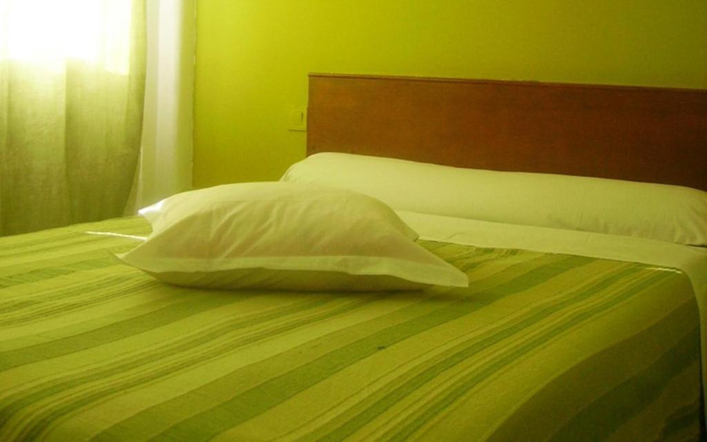 Rex Hotel Maubeuge Zimmer foto